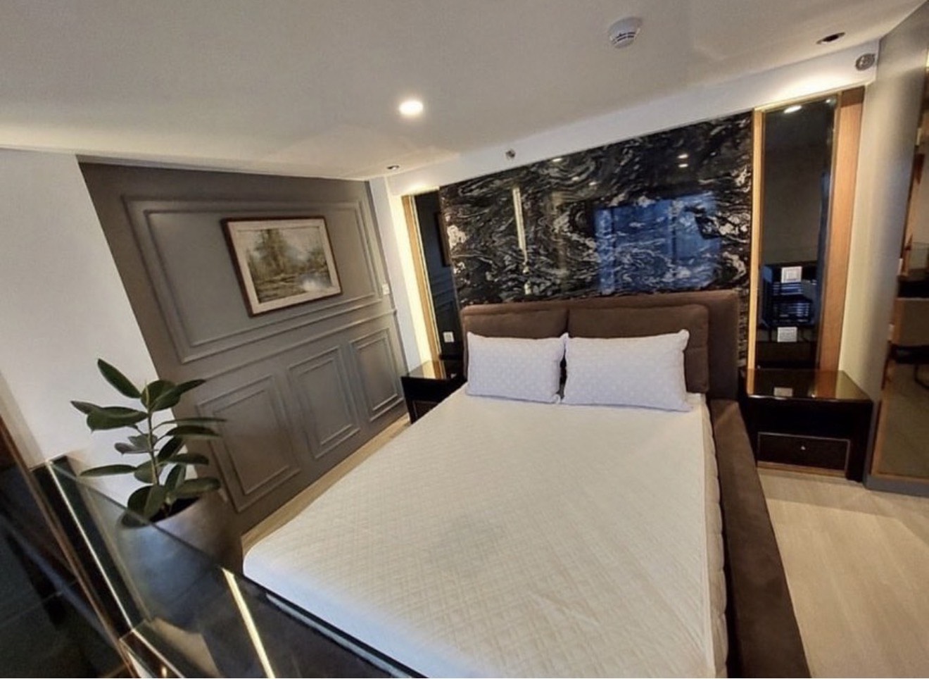 KnightsBridge Prime Sathorn