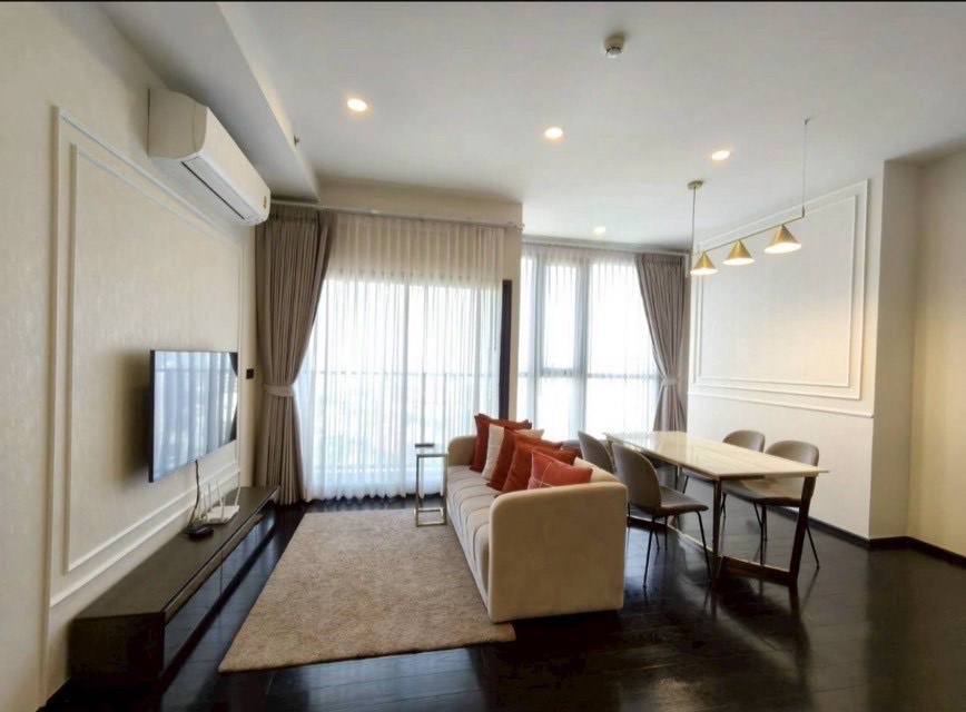 Park Origin Thonglor