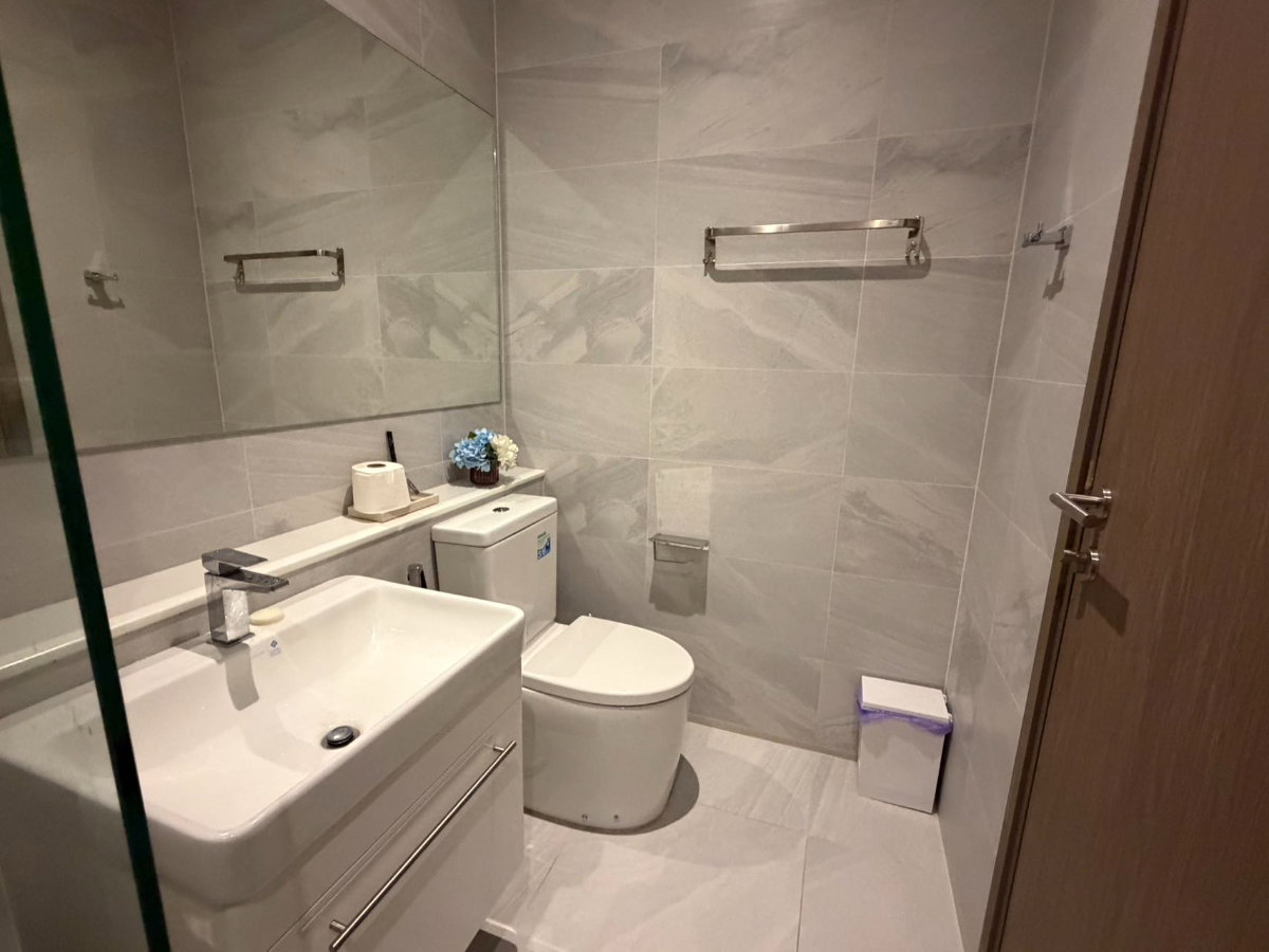 2-Bed Condo for Rent at Rhythm Ekkamai Estate – photo 15