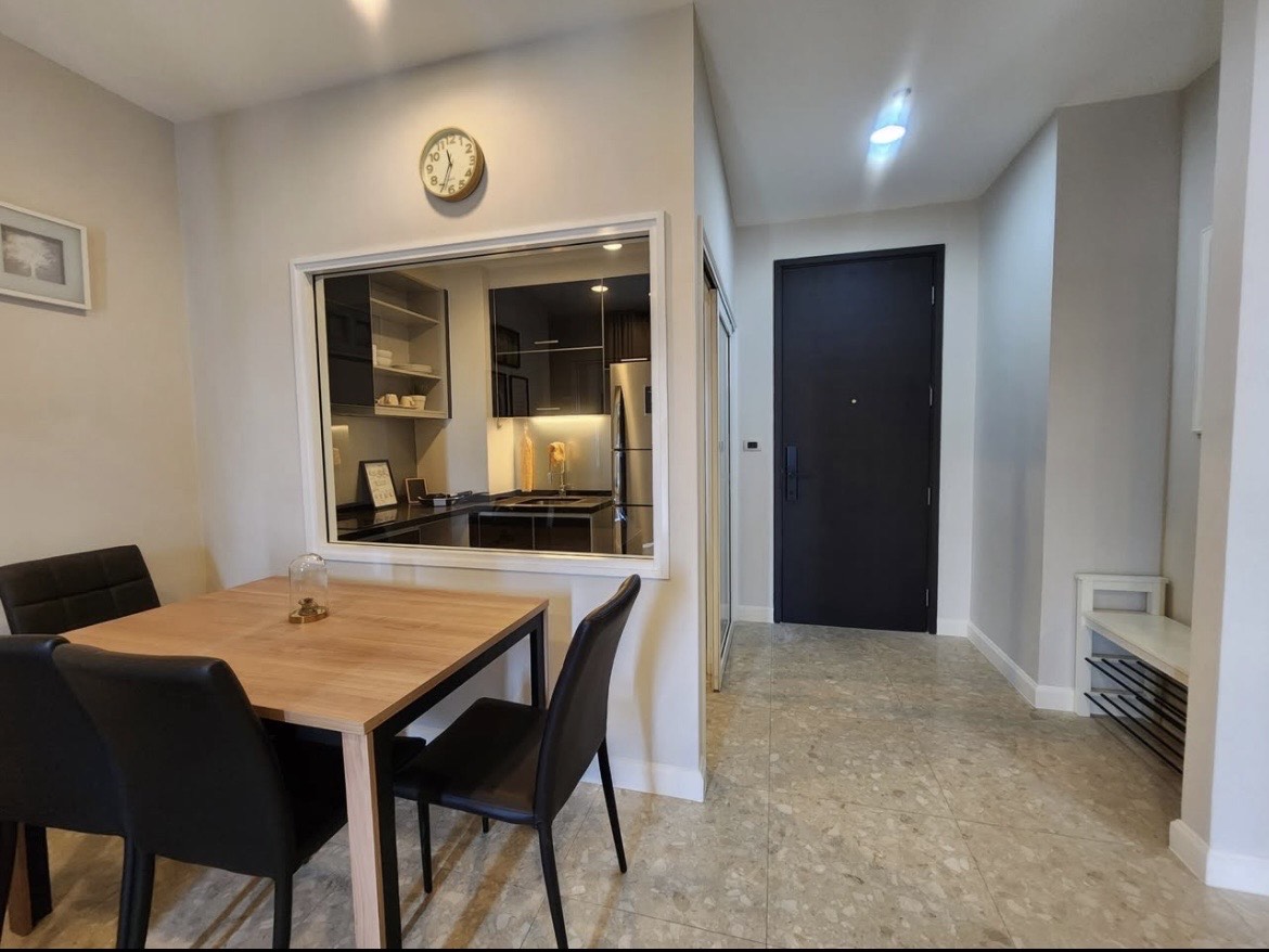 1-Bed Condo for Rent at The Crest Sukhumvit 34