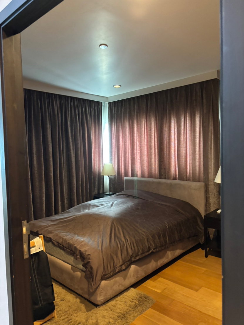 1-Bed Condo for Rent at Sathorn Gardens – photo 6