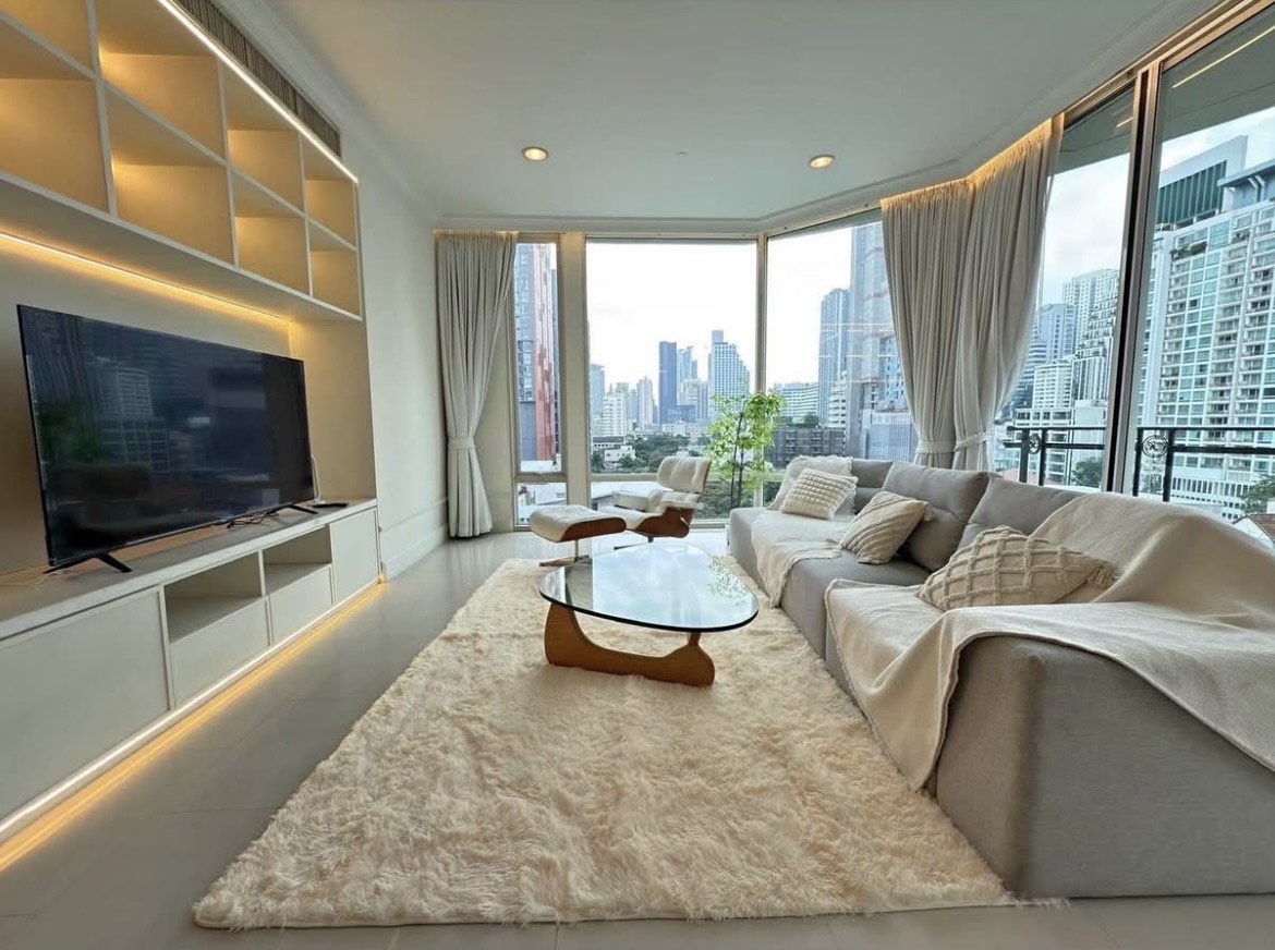 Royce Private Residences
