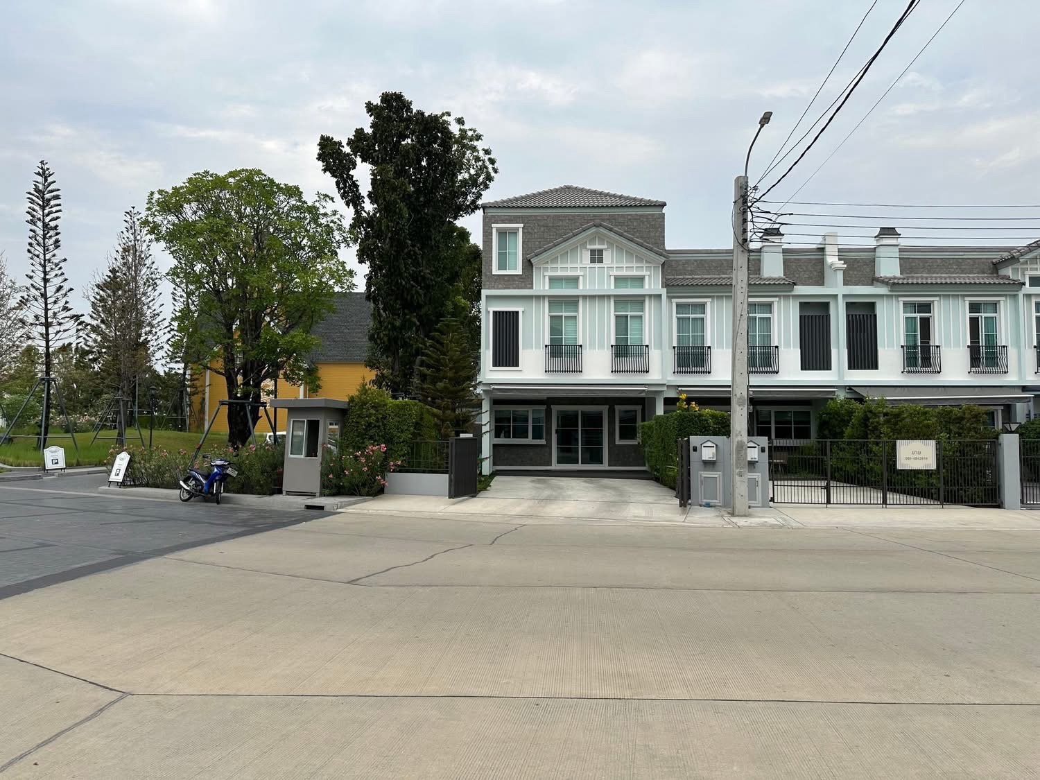 Indy 2 Bangna - Ramkhamhaeng 2