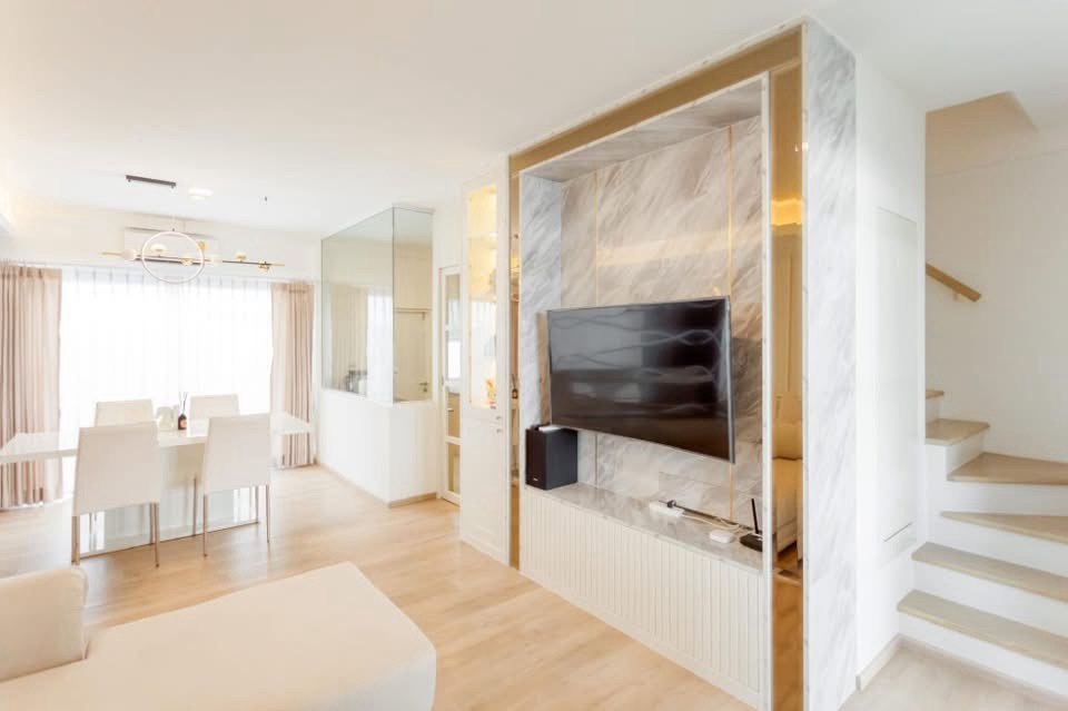 Indy 2 Bangna - Ramkhamhaeng 2