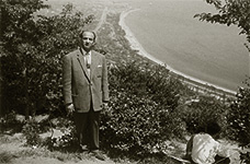 Charlie, founder of American Pearl