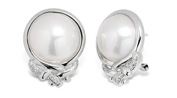 Mabe Pearl and Diamond Earrings set in 14K White Gold