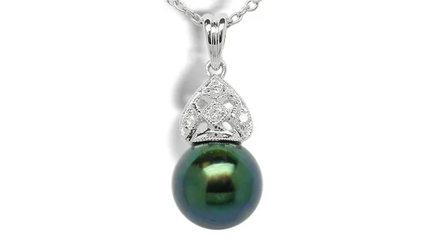 Black Pearl Pendant Tia Akoya Cultured