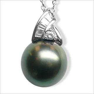 Rainbow a Black Tahitian Cultured Pearl Pendant