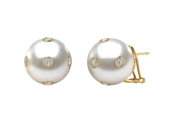 Starry White a South Sea Cultured Pearl Earring