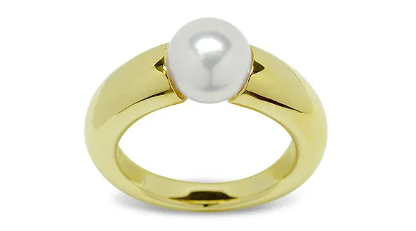 Nott a Japanese Akoya Cultured Pearl Ring