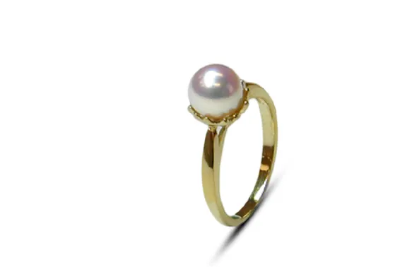 Solitaire a Japanese Akoya Cultured Pearl Ring