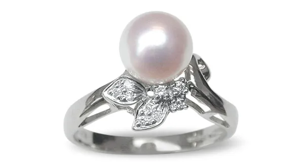Lala a Japanese Akoya Cultured Pearl Ring