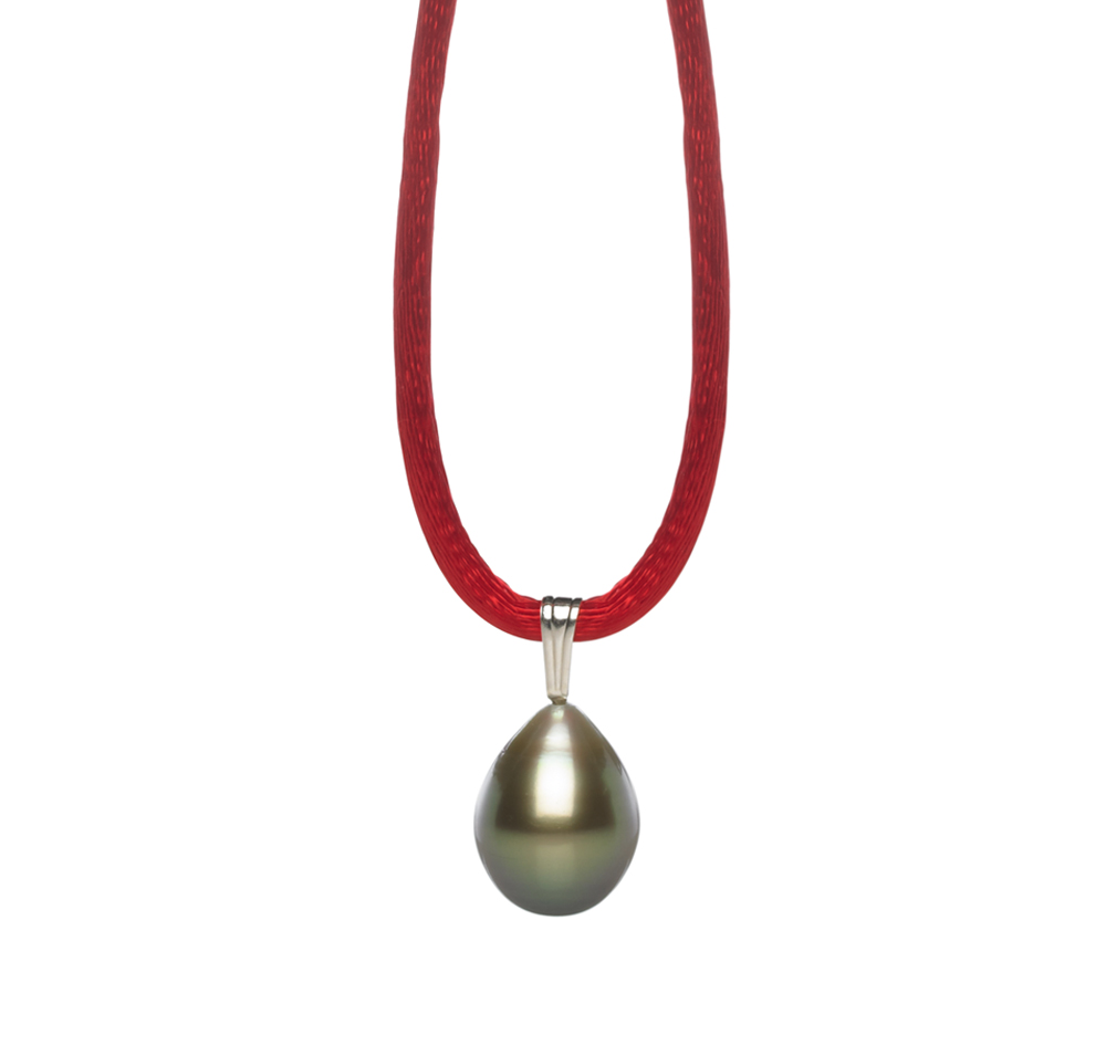 Pearl Silk Cord Necklace with Black Tahitian Pearl