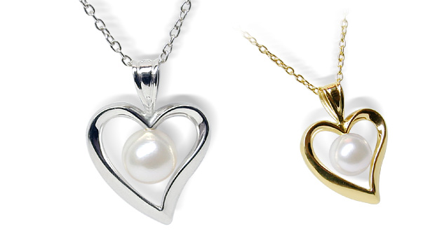 14K White Gold Heart Pearl Pendant
