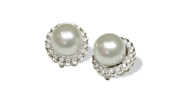18K South Sea Pearl and Diamond Earring