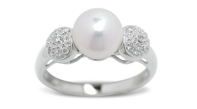 Annika a Japanese Akoya Cultured Pearl Ring