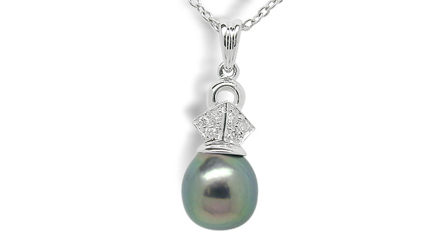 Black Pearl Pendant Bow Tie Akoya Cultured