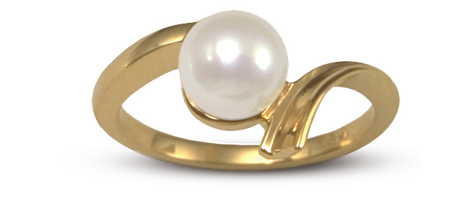 Circling a Japanese Akoya Cultured Pearl Ring