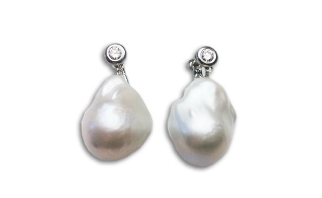 Freshwater Pearl Drop Earring