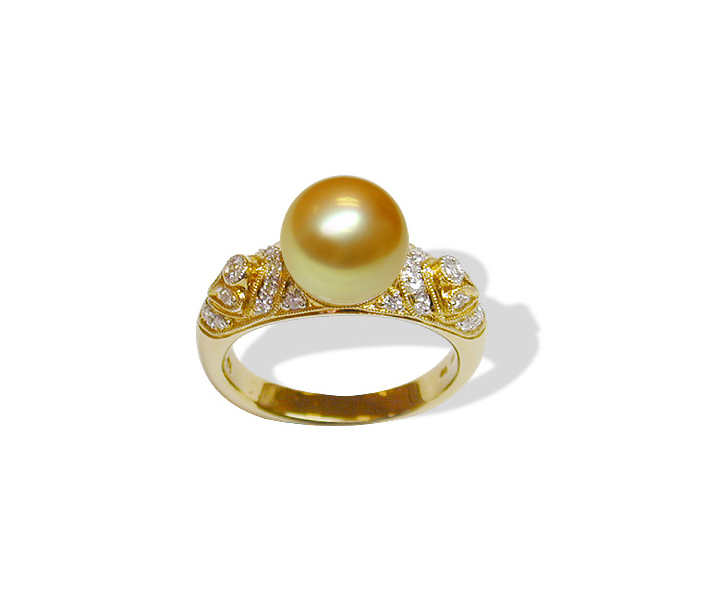 Golden Byzantine a South Sea Pearl Ring