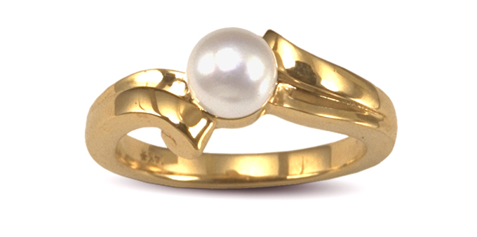 Ionic 2 a Japanese Akoya Pearl Ring