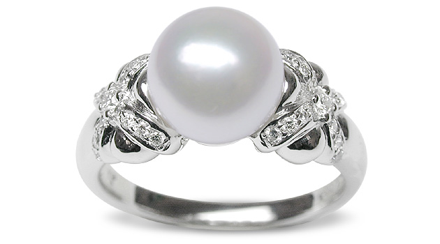 Jobina a Japanese Akoya Cultured Pearl Ring