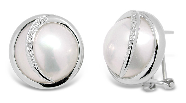 Mabe Pearl and Diamond Earring set in 14K White Gold