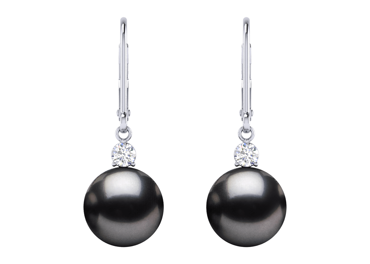 Nora a Freshwater Cultured Pearl Earring