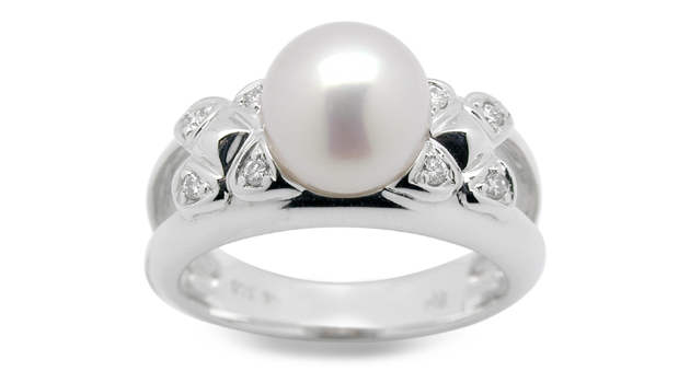 Parisa a Japanese Akoya Cultured Pearl and Diamond Ring