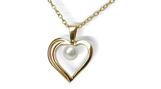 Pearl Heart Pendant