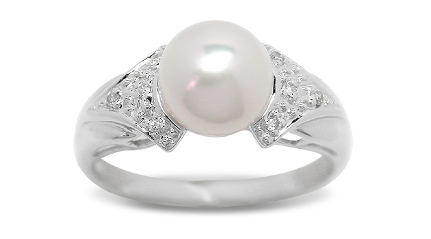 Pomona a Japanese Akoya Cultured Pearl Ring