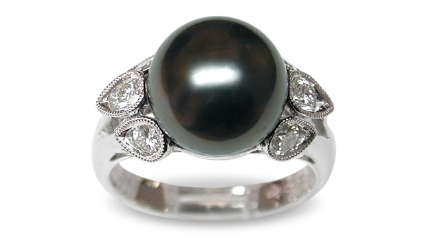 Radella a Black Tahitian South Sea Pearl Ring