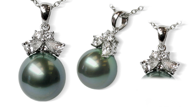 Siona Black Tahitian South Sea Pearl Pendant