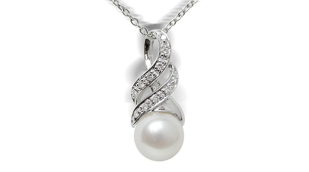Vivian a Japanese Akoya Cultured Pearl Pendant