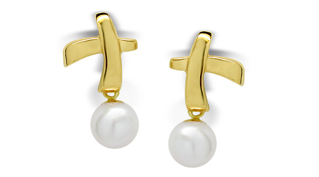 XOXO Japanese Akoya Cultured Pearl Dangle Earring