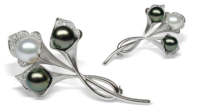 Zinnia Multicolor South Sea Pearl Brooch