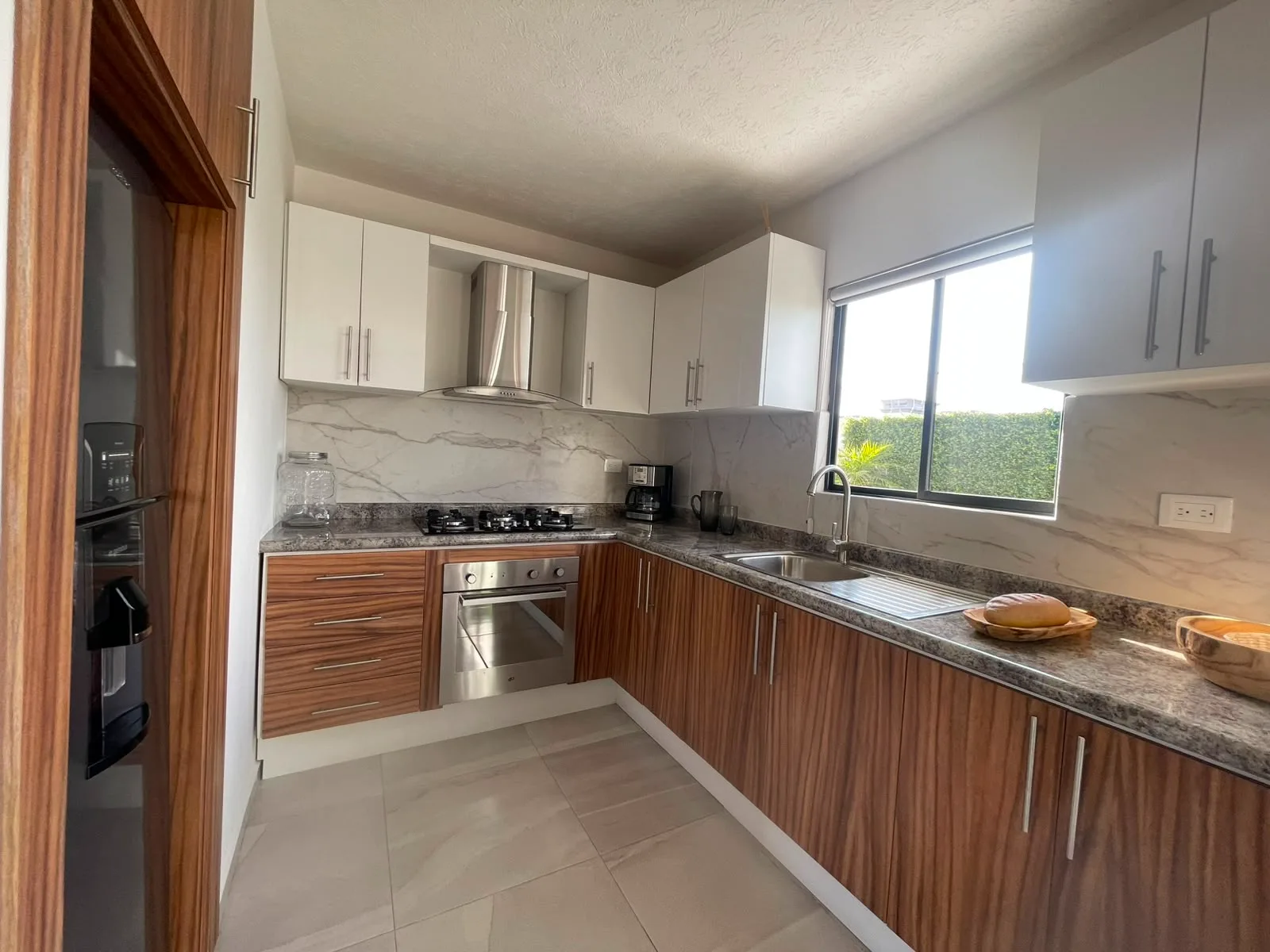 Foto 6 de casa en venta en 43845, Pachuca: 🏡 Casa de 3 Recámaras con Cochera para 2 Autos | Pachuca Sur