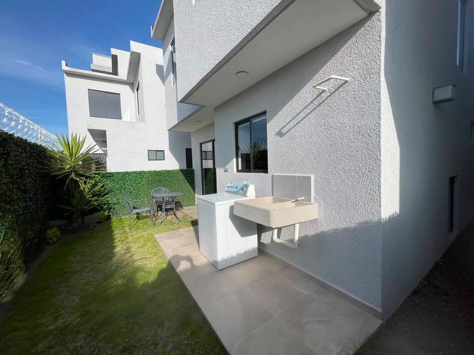 Foto 11 de casa en venta en 43845, Pachuca: 🏡 Casa de 3 Recámaras con Cochera para 2 Autos | Pachuca Sur