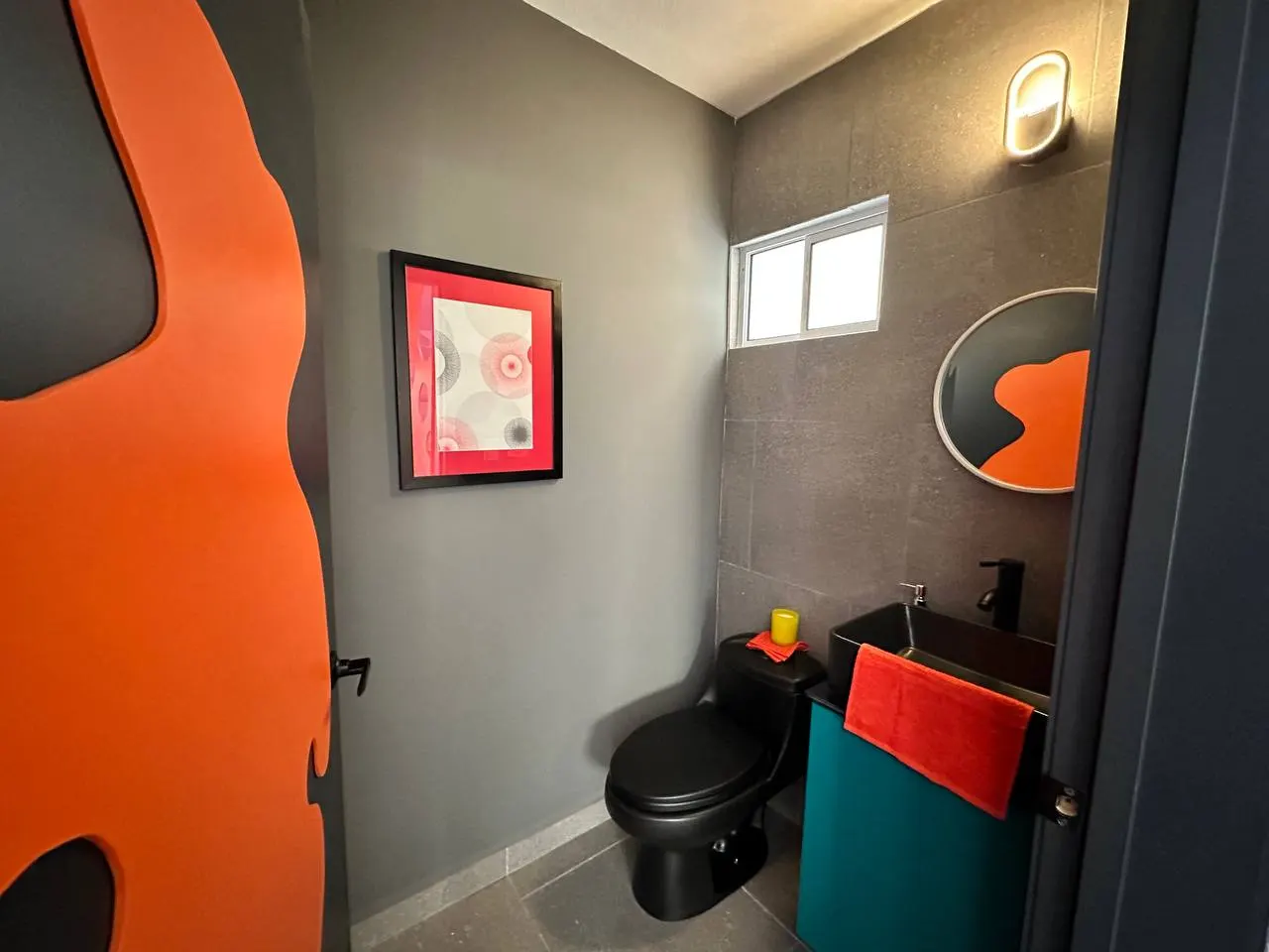 Foto 3 de casa en venta en san antonio, Pachuca: Casa moderna, bien ubicada. Cuenta 2 recamaras a 45 minutos de la CDMX
