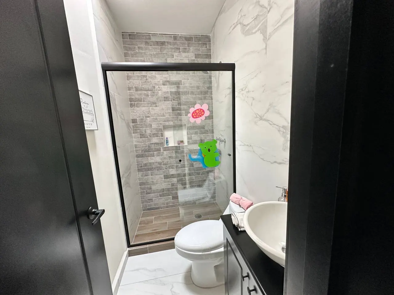 Foto 15 de casa en venta en polanco, Pachuca: Espacios amplios casa de 3 recamaras cada una con su baño en el Sur de Pachuca