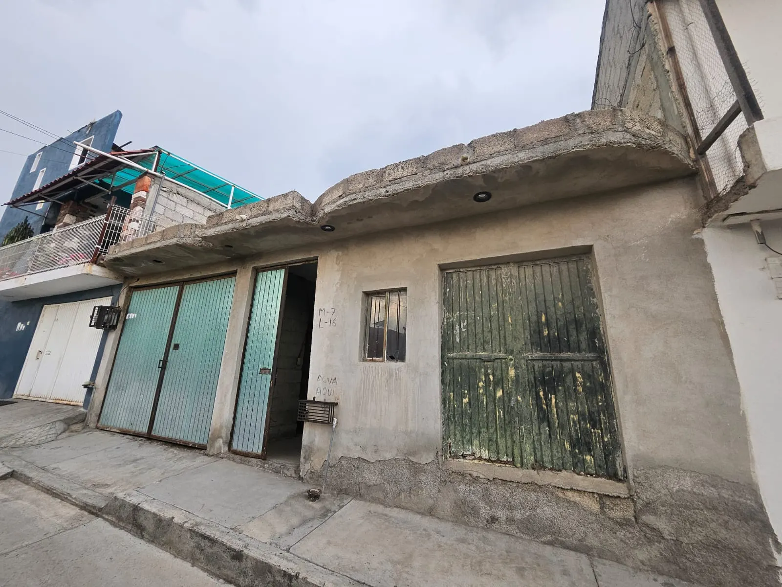 Foto 2 de casa en venta en Mariano Otero, Pachuca: Propiedad en Pachuca a uno  pa o  de Boulevard Minero. Ideal para departamento