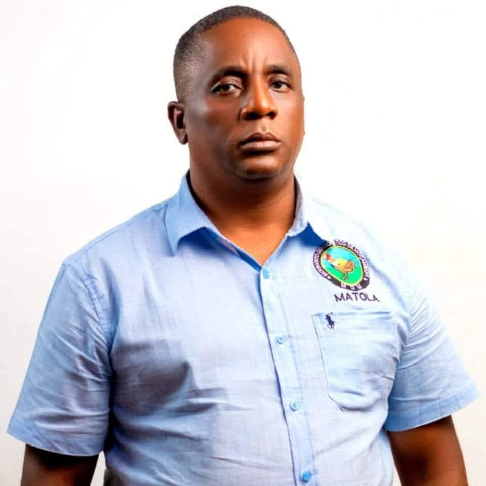 Artigo de opinião critica reformas milionárias para ex-presidentes em Moçambique