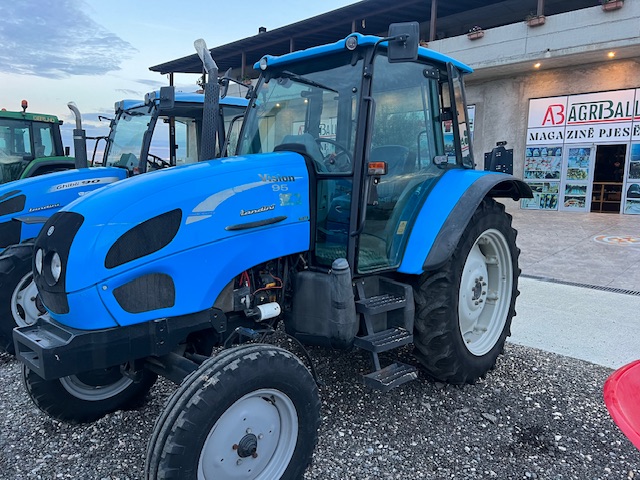 Traktore - - AgriBalliu Traktore - - AgriBalliu