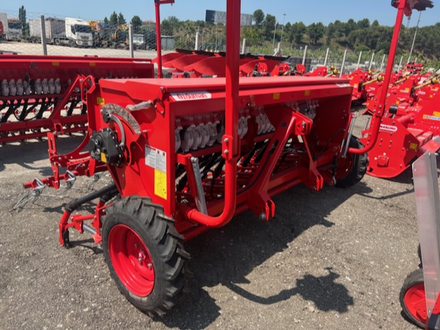 Mbjellese - - AgriBalliu Mbjellese - - AgriBalliu