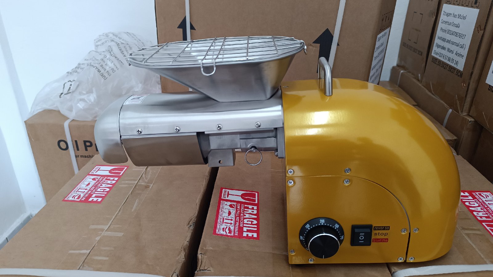 Tymglobal OilPress 1800Watts