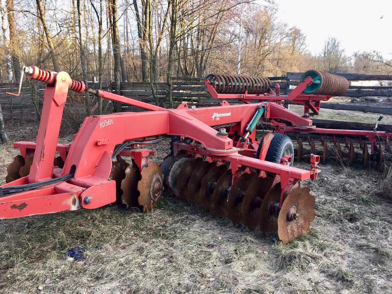 Услуги культивация/ дисковка/ Оренда трактора John Deere 2