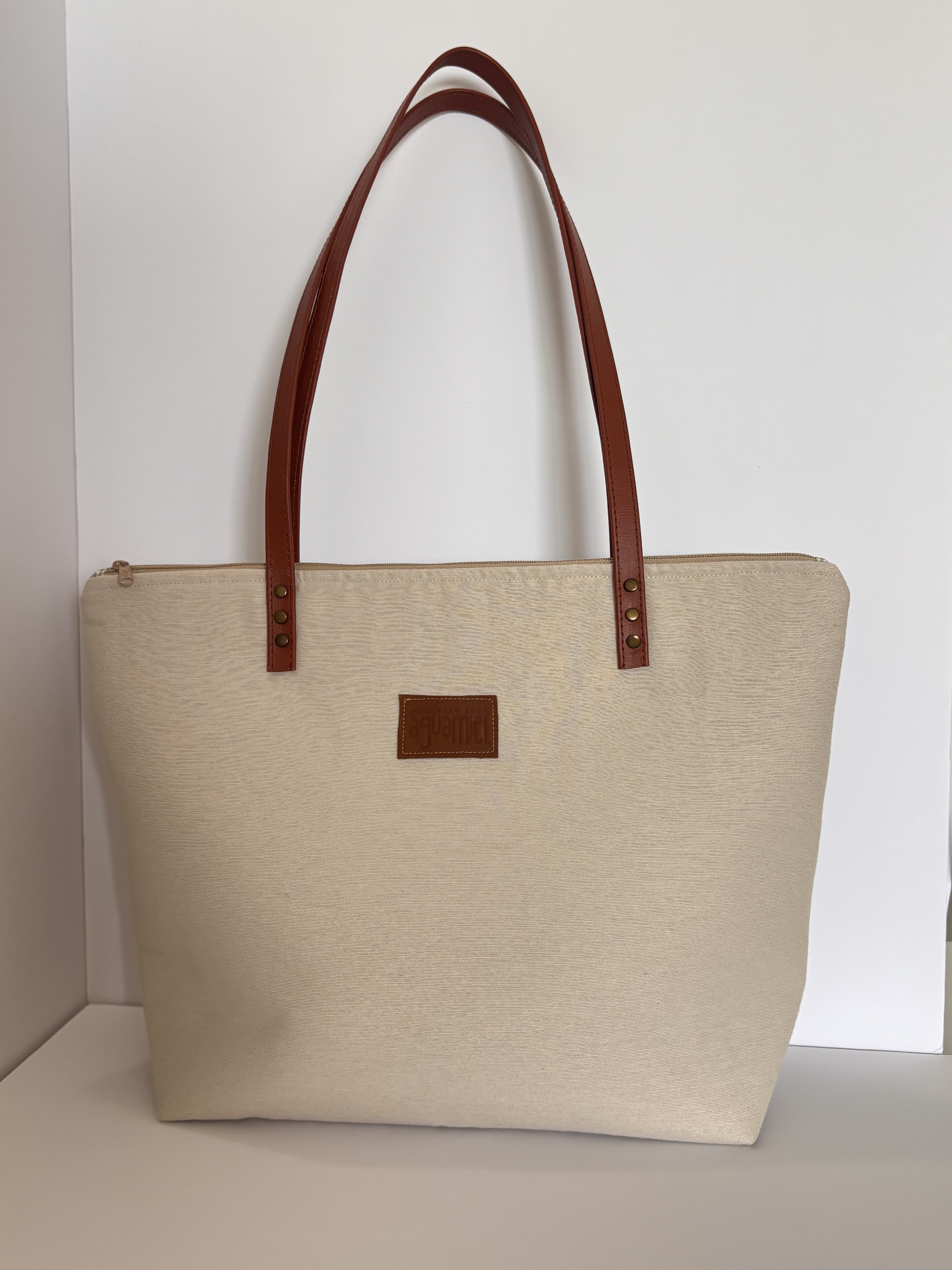 Bolso Samán en Crudo hecho a mano por Aguamiel