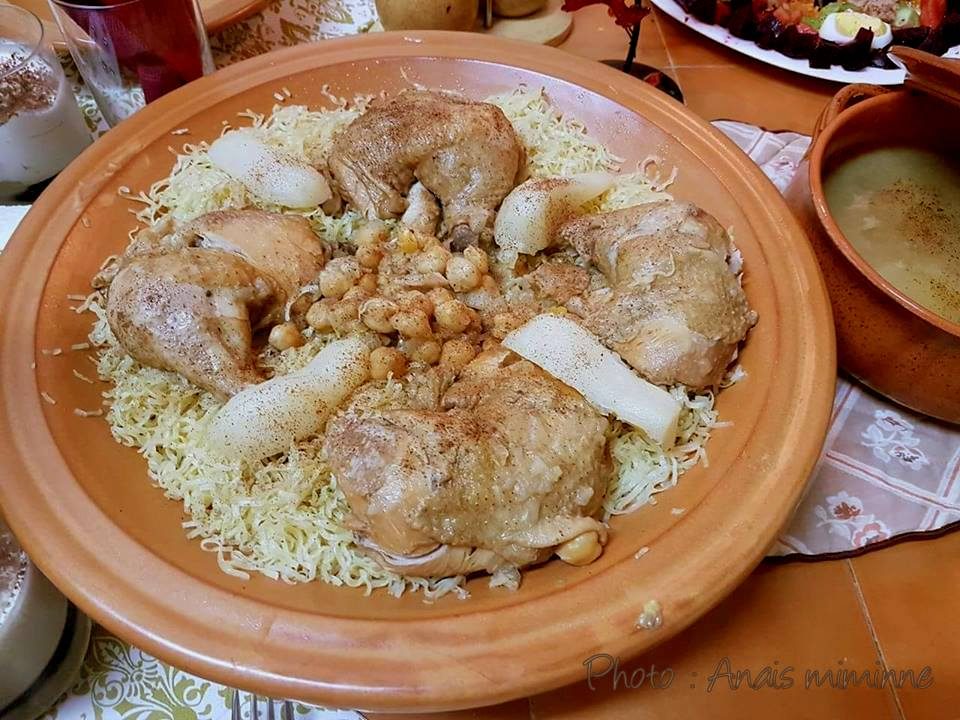 رشتة بالدجاج