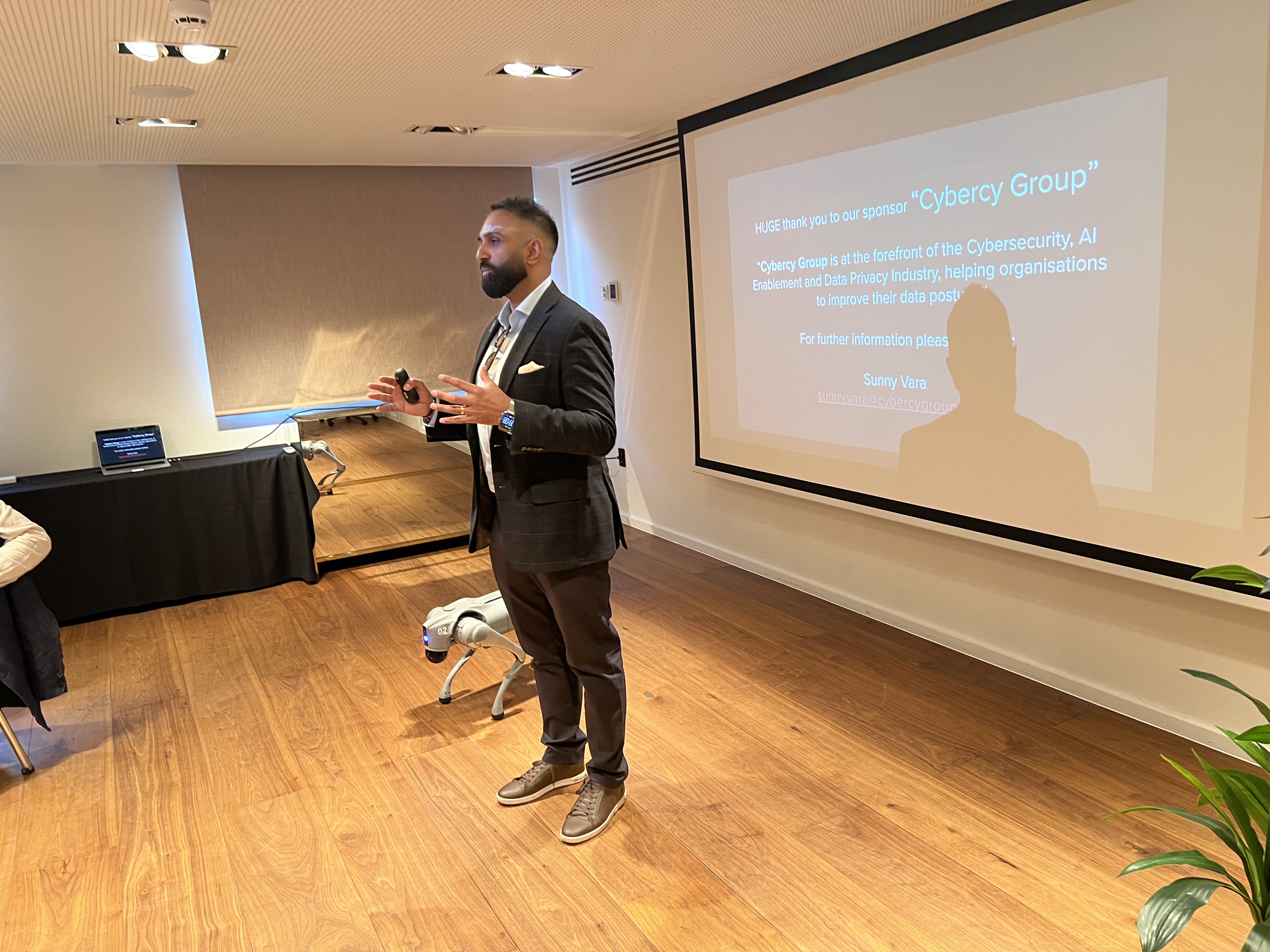 April 2026 AI Dinner - From C-Level to AI Solo: What Changes When Your Team Becomes 30 Agents