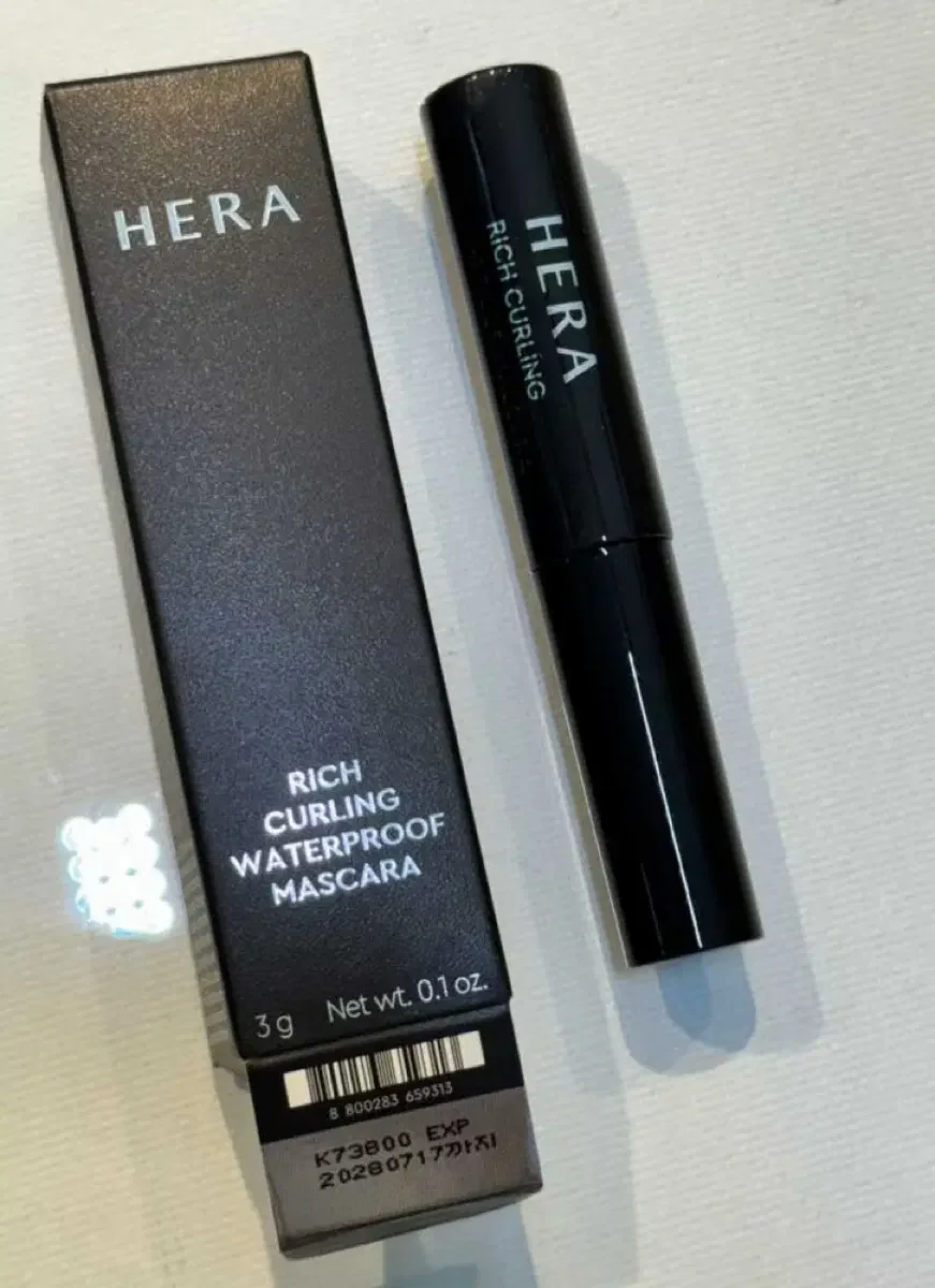 Hera Rich Curling Waterproof Mascara